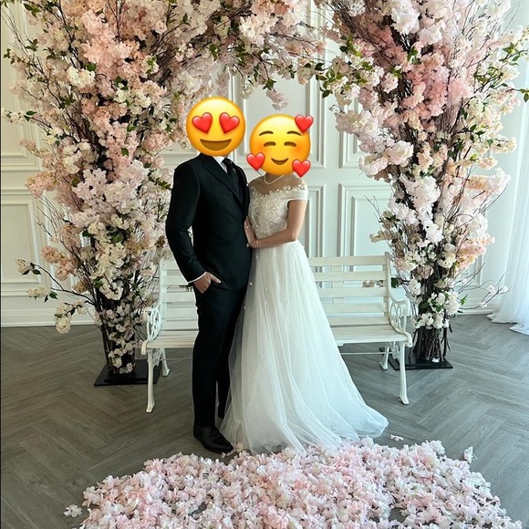 Wedding Dress, Tulle A-line size S/M - Picture 3 of 3